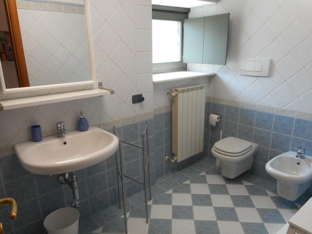 Borgo Antico Rooms Self Check-In Бергамо Экстерьер фото